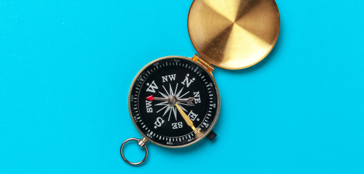 Discover image of a compass.